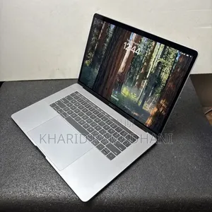 Laptop Apple MacBook Pro 2018 16GB Intel Core i7 SSD 512GB