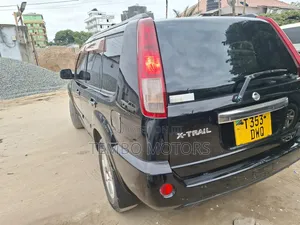 Nissan X-Trail 2005 Black