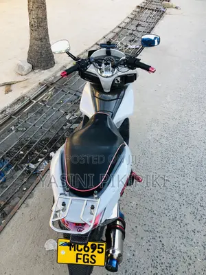 Honda 2019 White