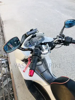 Honda 2019 White