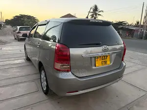 Toyota Wish 2007 Gray