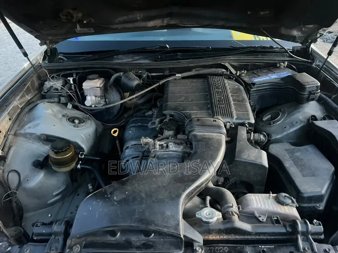Toyota Mark II 2003 Silver