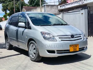 Toyota Corolla Spacio 2004 Silver