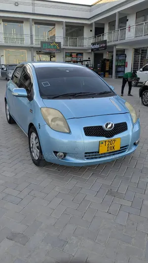 Toyota Vitz 2008 Blue