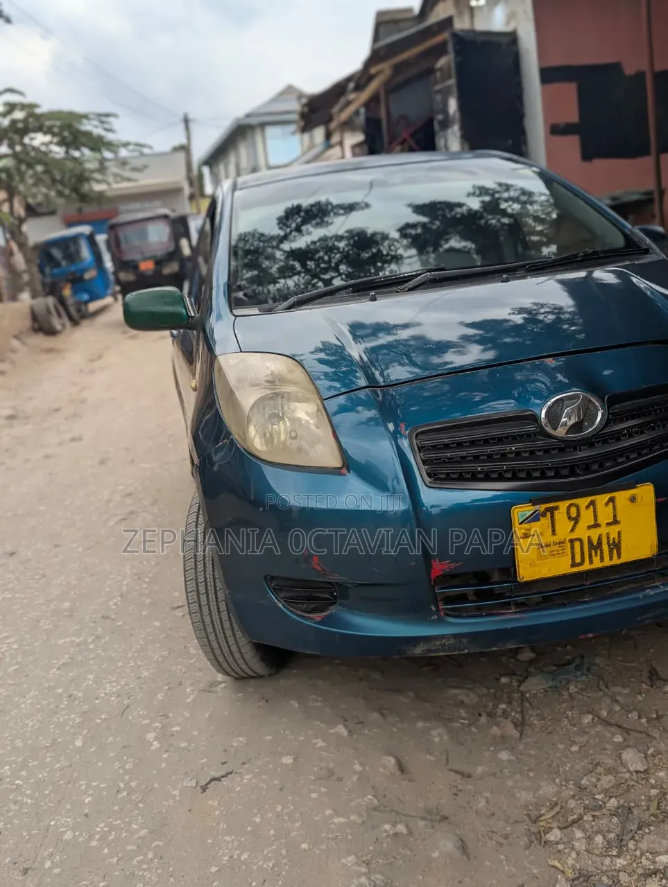 Toyota Vitz 2008 Blue