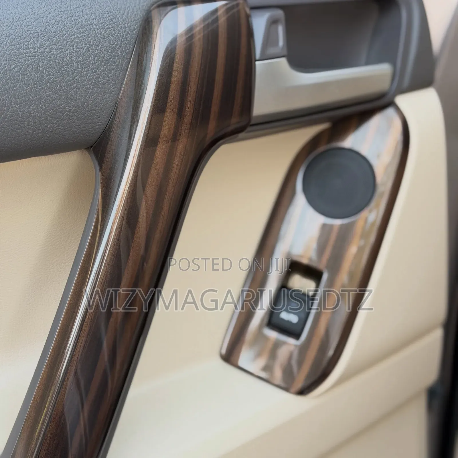Toyota Land Cruiser Prado 2023 Brown