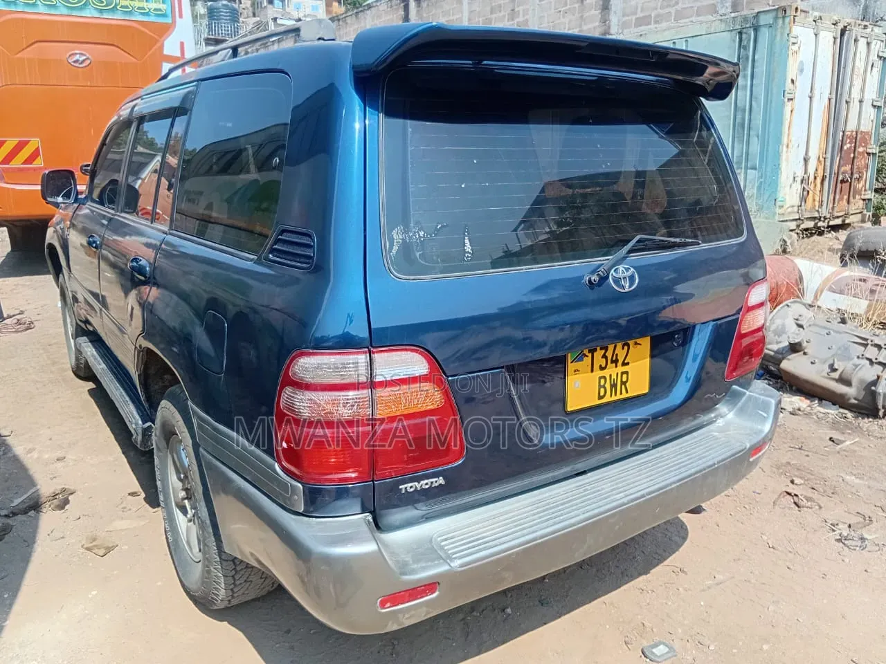 Toyota Land Cruiser 2005 Blue