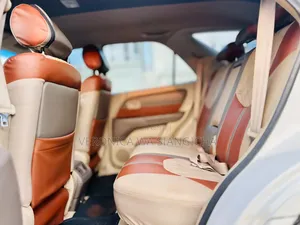 Toyota Harrier 2006 White