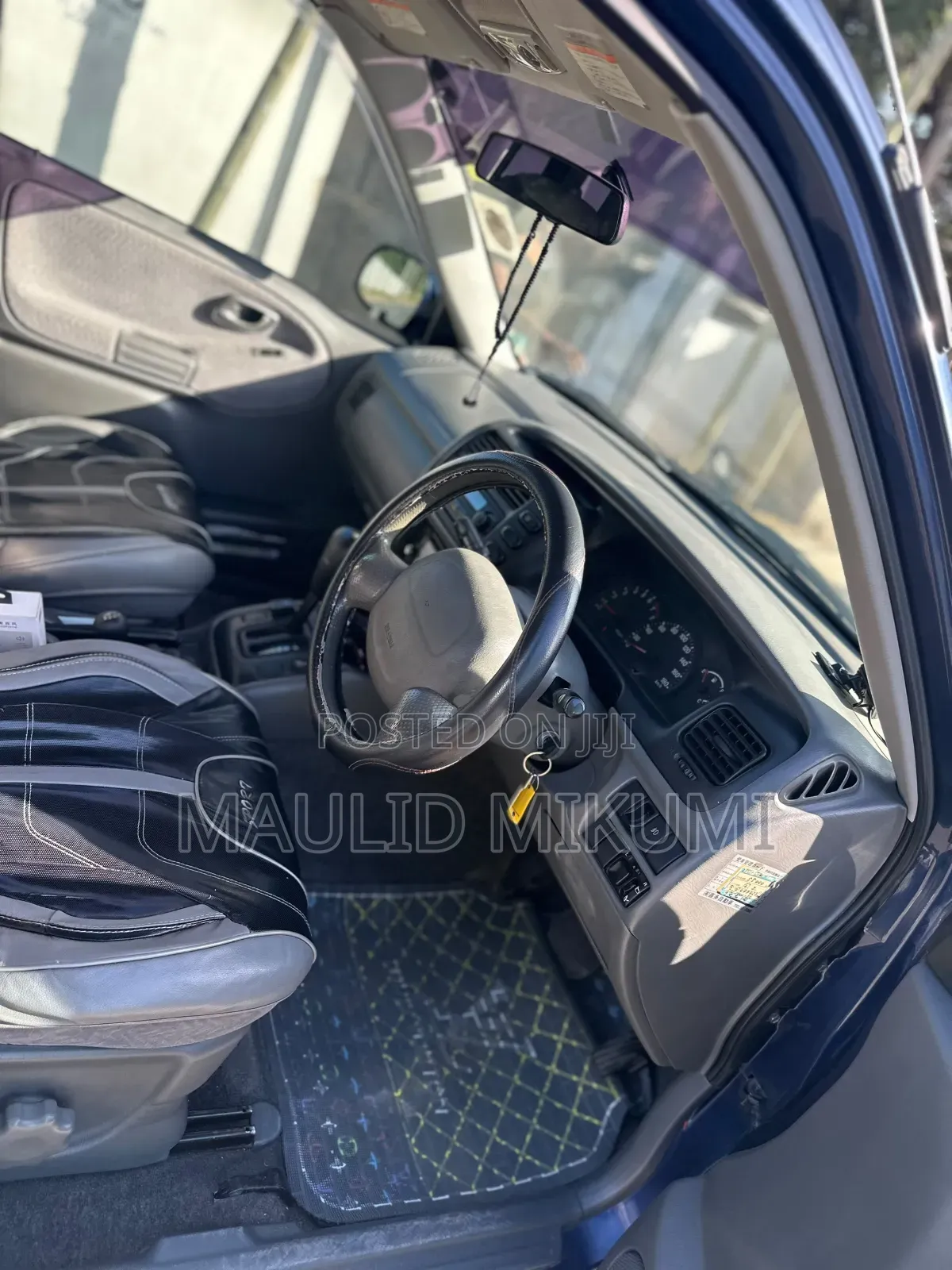Suzuki Escudo 2000 Blue