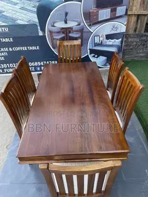Modern: Dinning Set 6 chairs Mninga