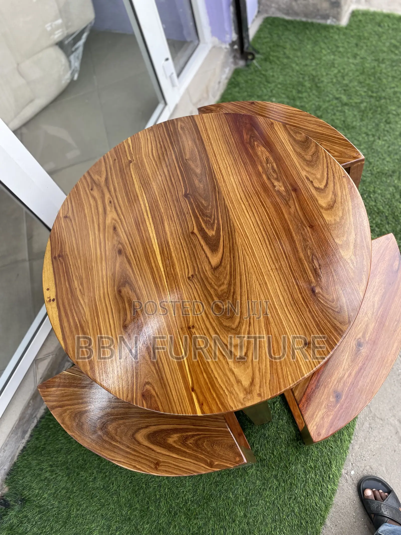 Modern: Coffee Table Mninga 