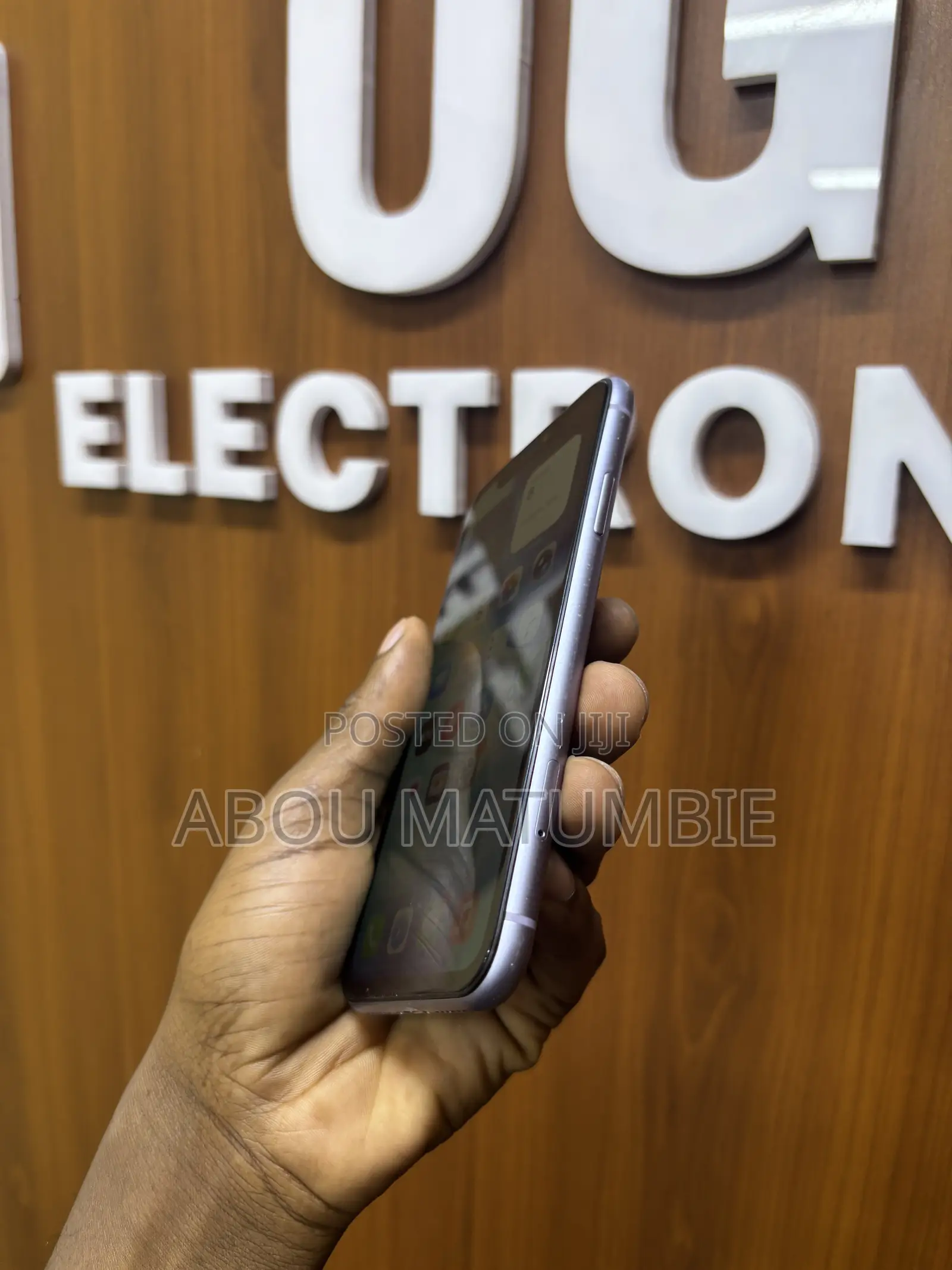Apple iPhone 11 64 GB