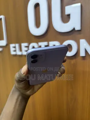 Apple iPhone 11 64 GB