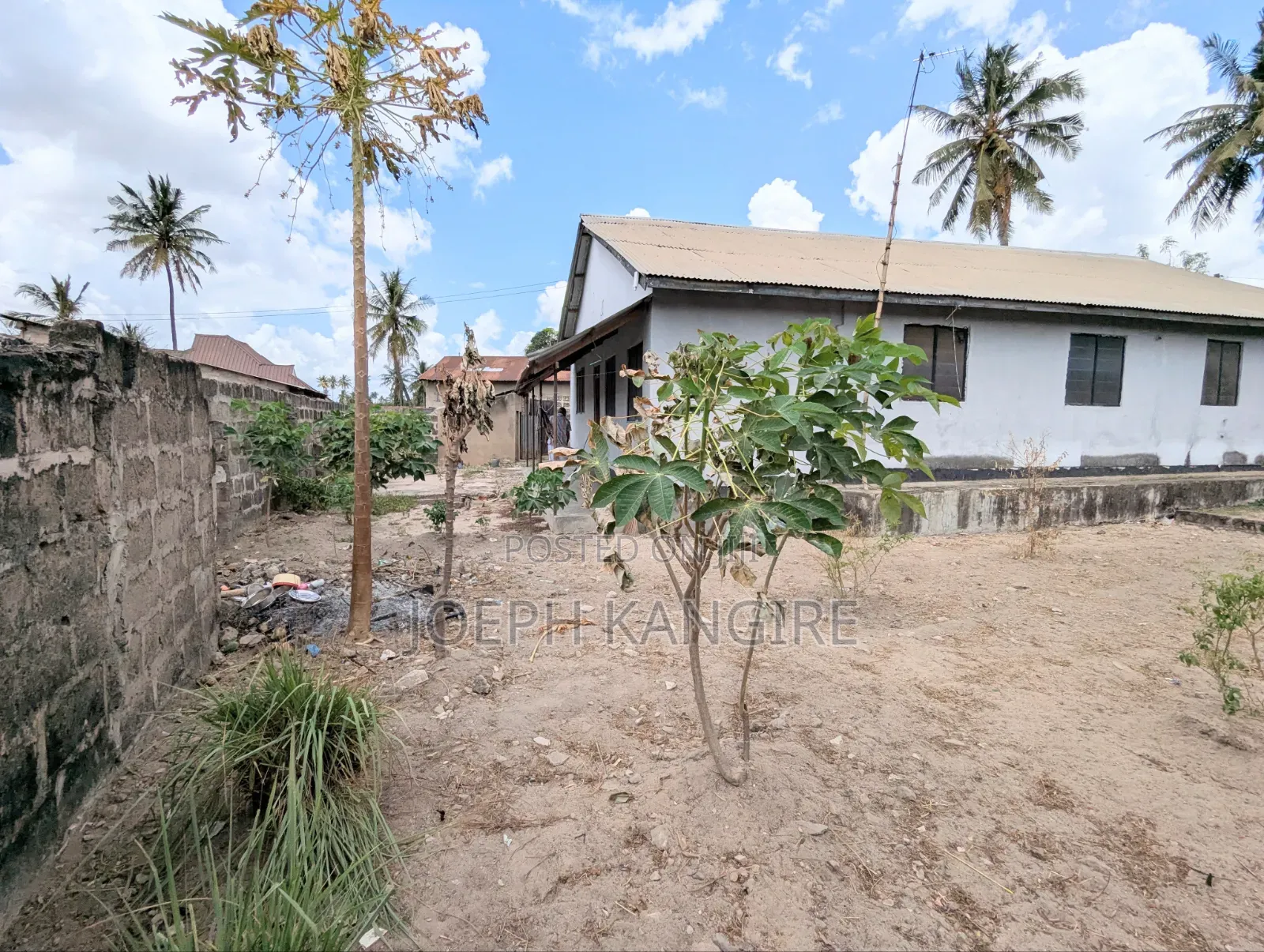 13bdrm House in Nzega Street, Ukonga for sale