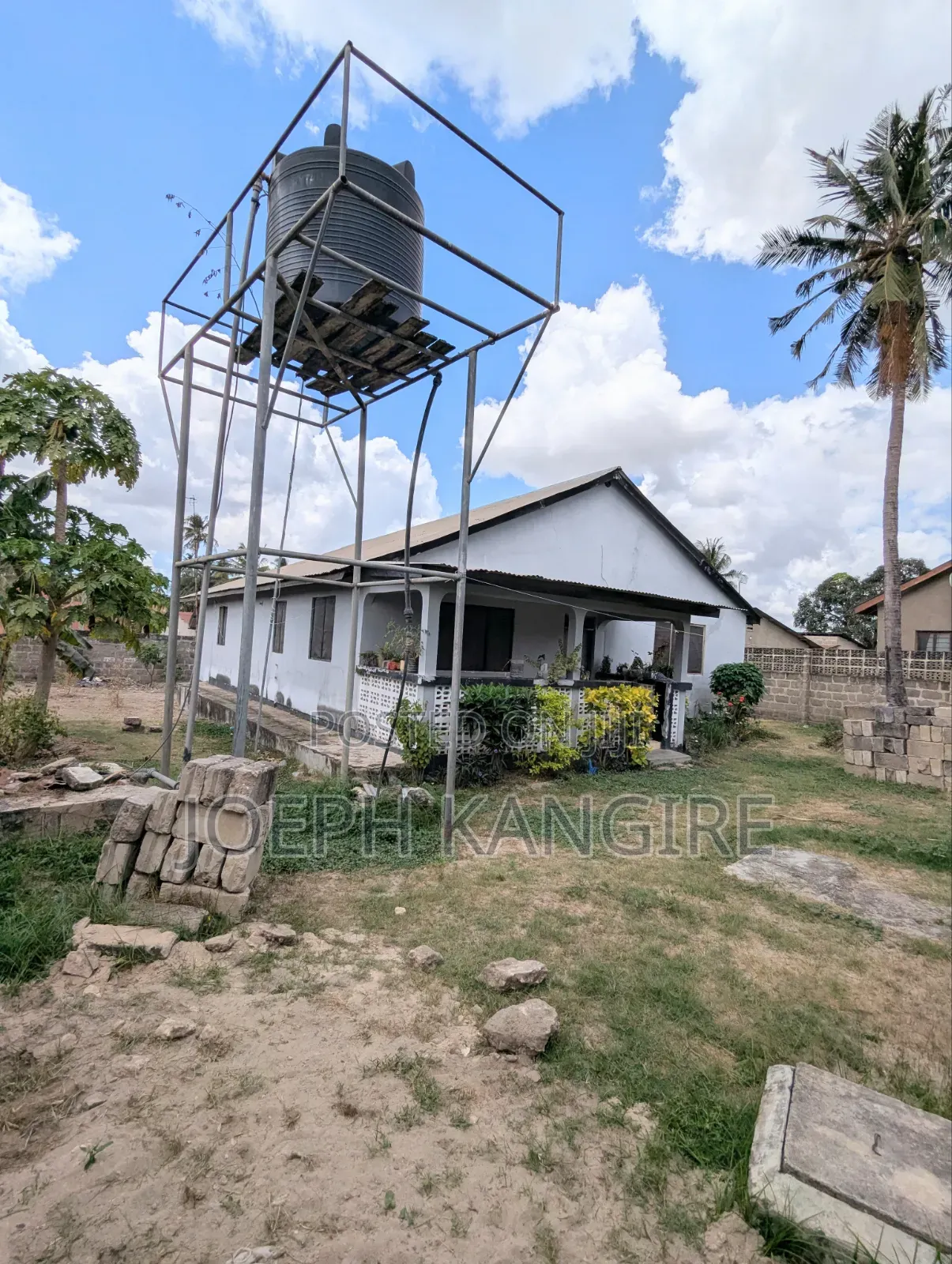 13bdrm House in Nzega Street, Ukonga for sale