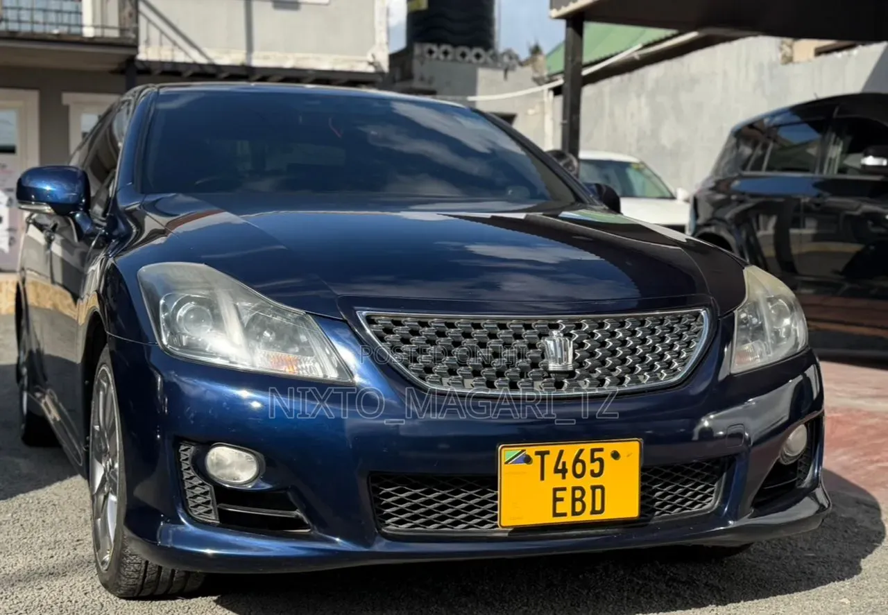 Toyota Crown 2009 Blue
