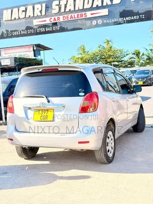 Toyota Corolla Spacio 2002 Silver