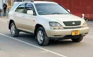 Toyota Harrier 2.4 2005 White