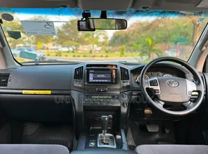 Toyota Land Cruiser 2012 Gray