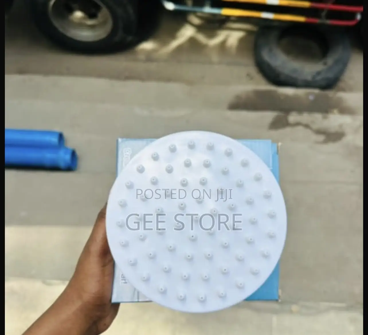 Standard Round Plastic Shower Rose