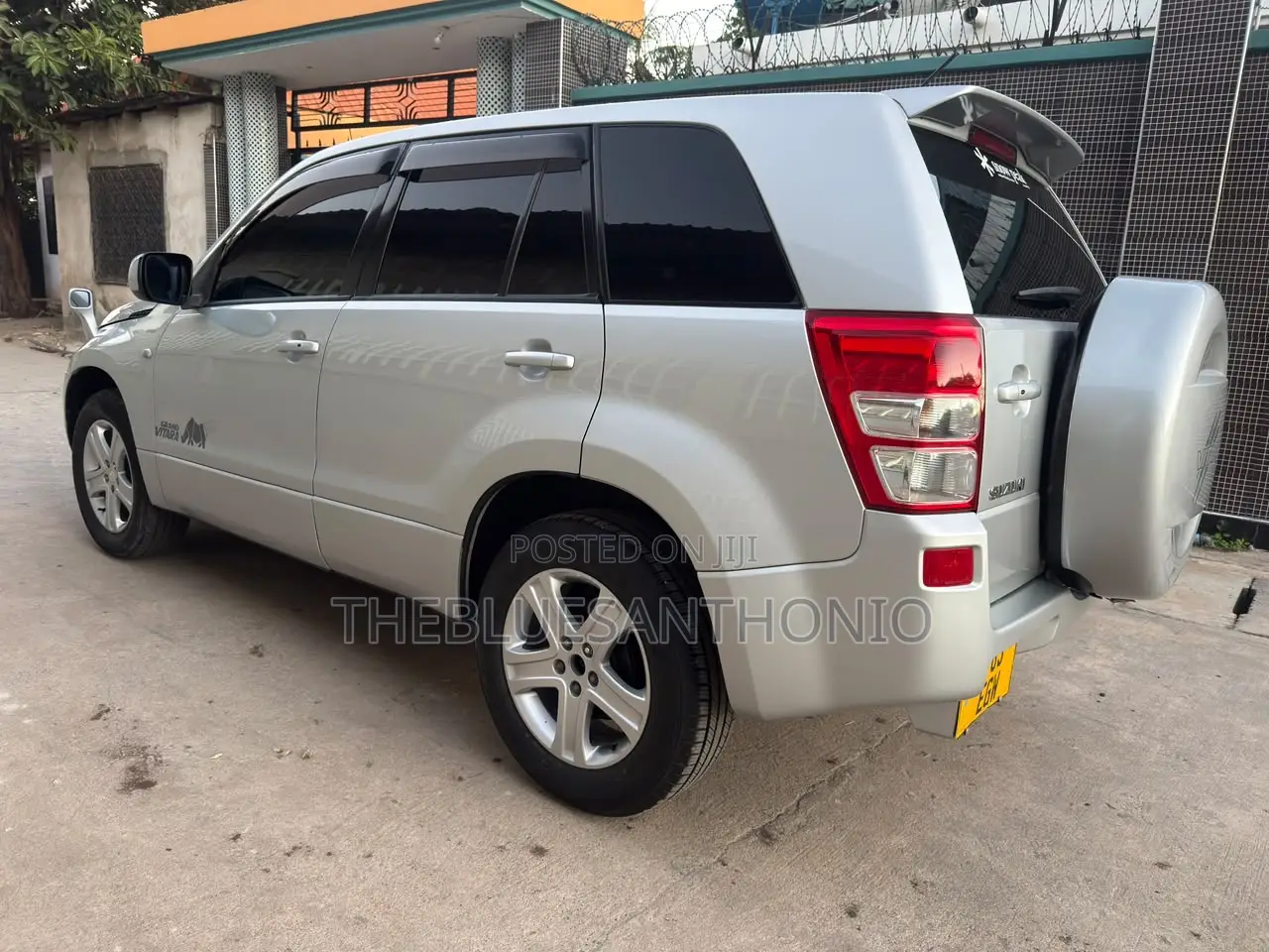Suzuki Escudo 2007 Silver