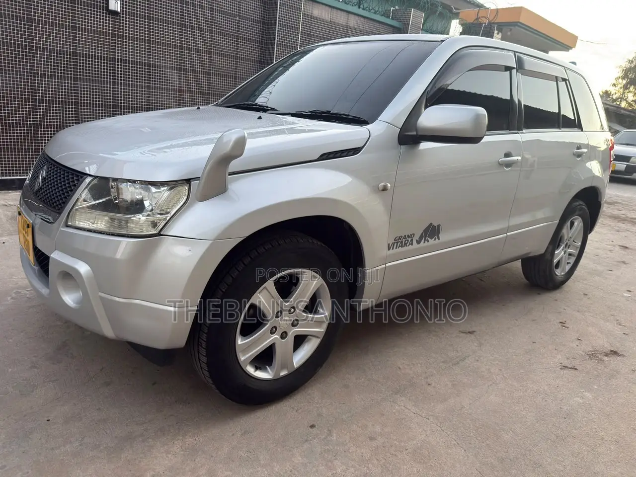 Suzuki Escudo 2007 Silver