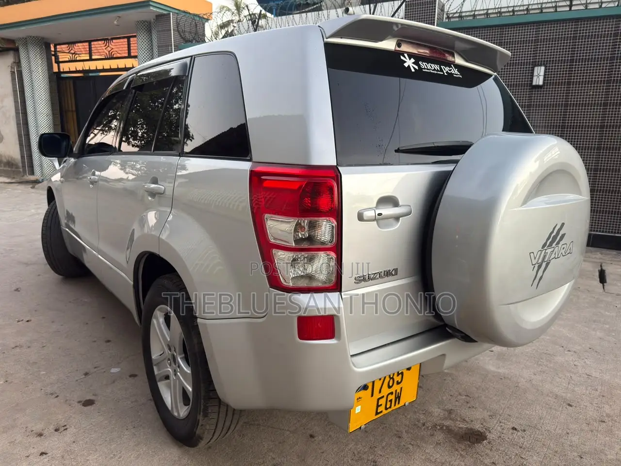 Suzuki Escudo 2007 Silver