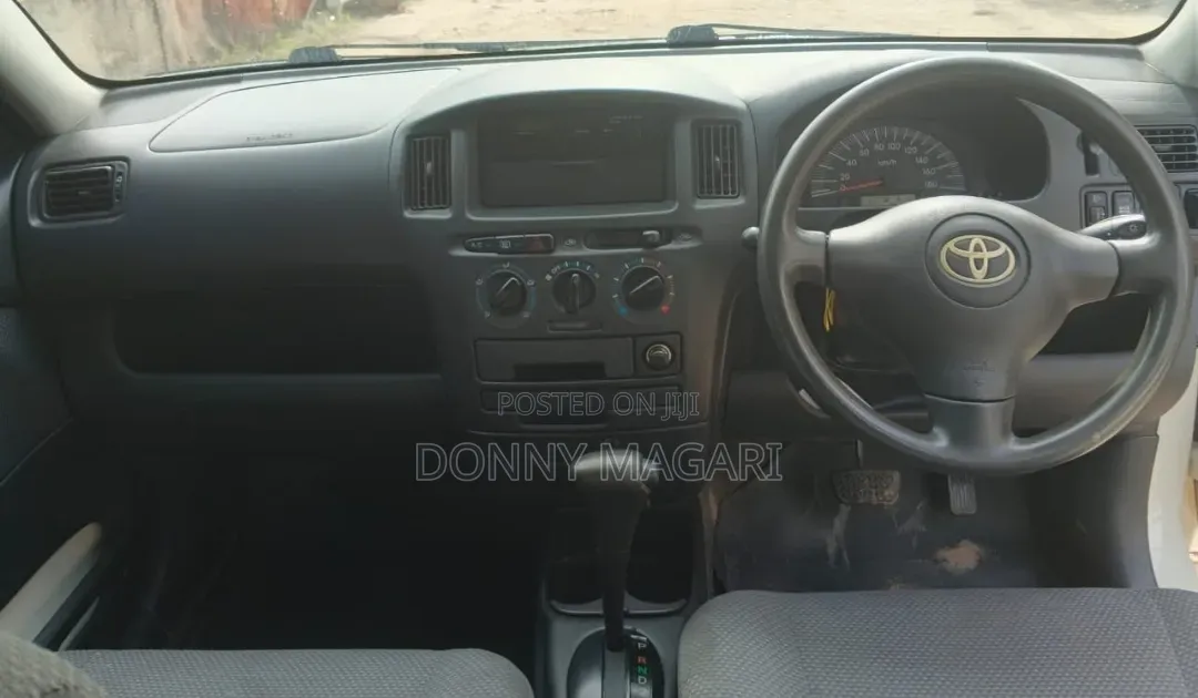 Toyota Probox 2006 White