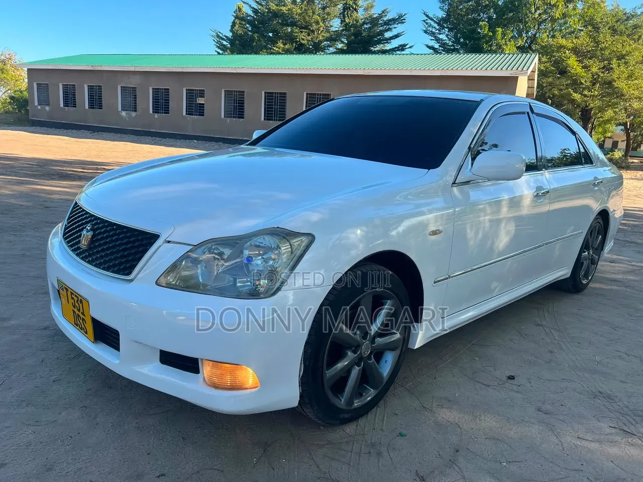 Toyota Crown 2006 White