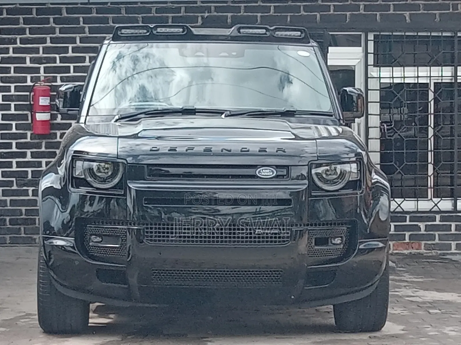 Land Rover Defender 2022 Black