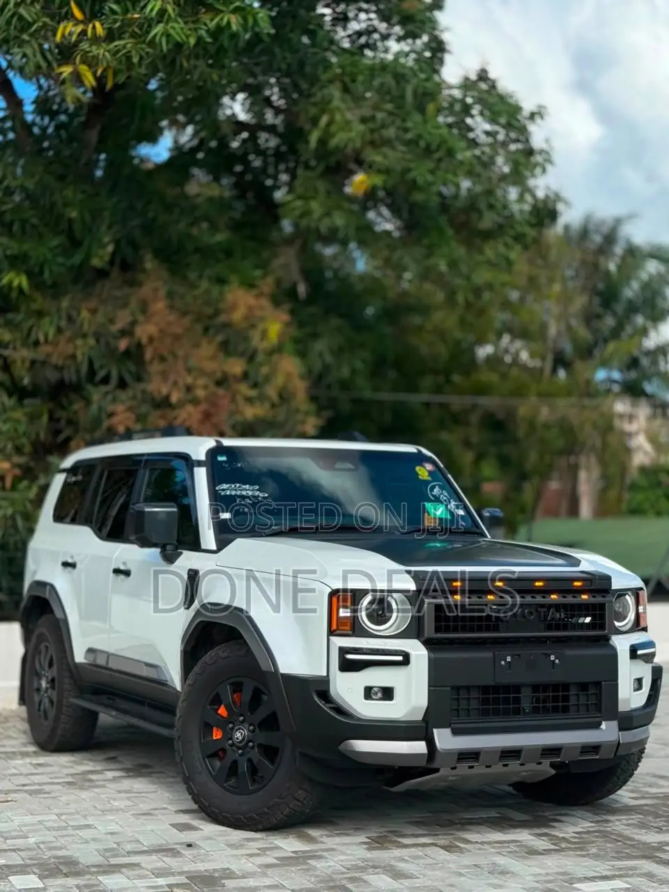 Toyota Land Cruiser Prado 2024 White
