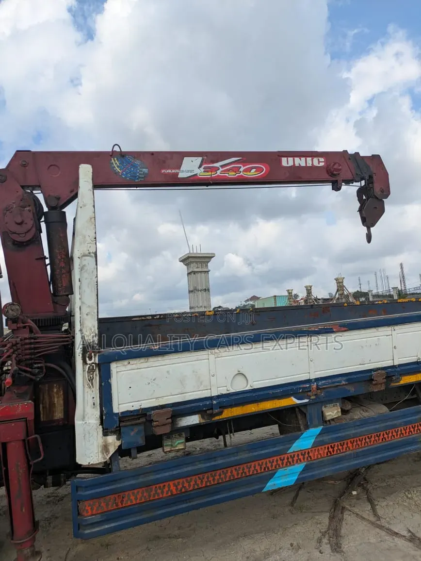 Fuso Crane 6d16