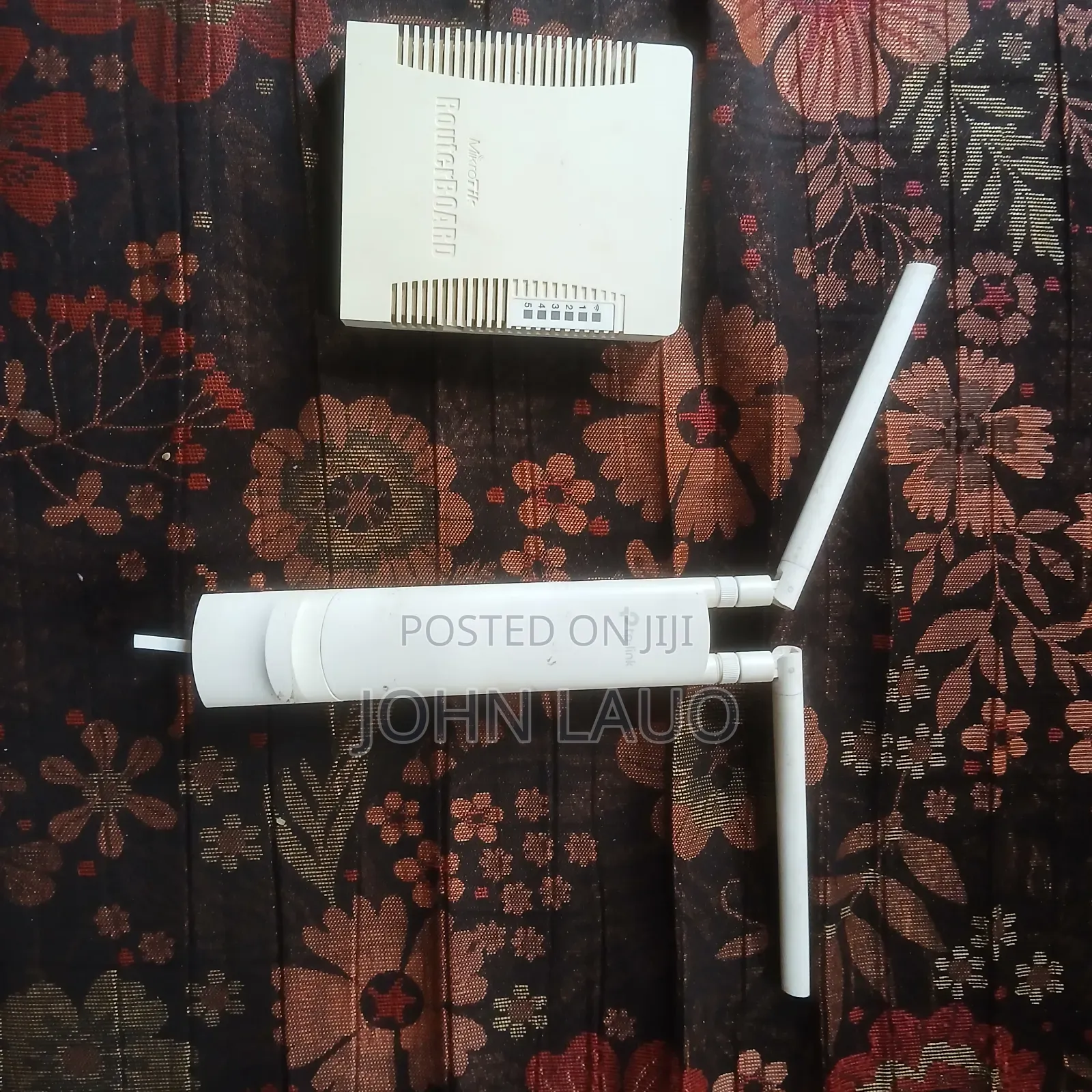 Jipatie USED TP Link Access Point (Outdoor)