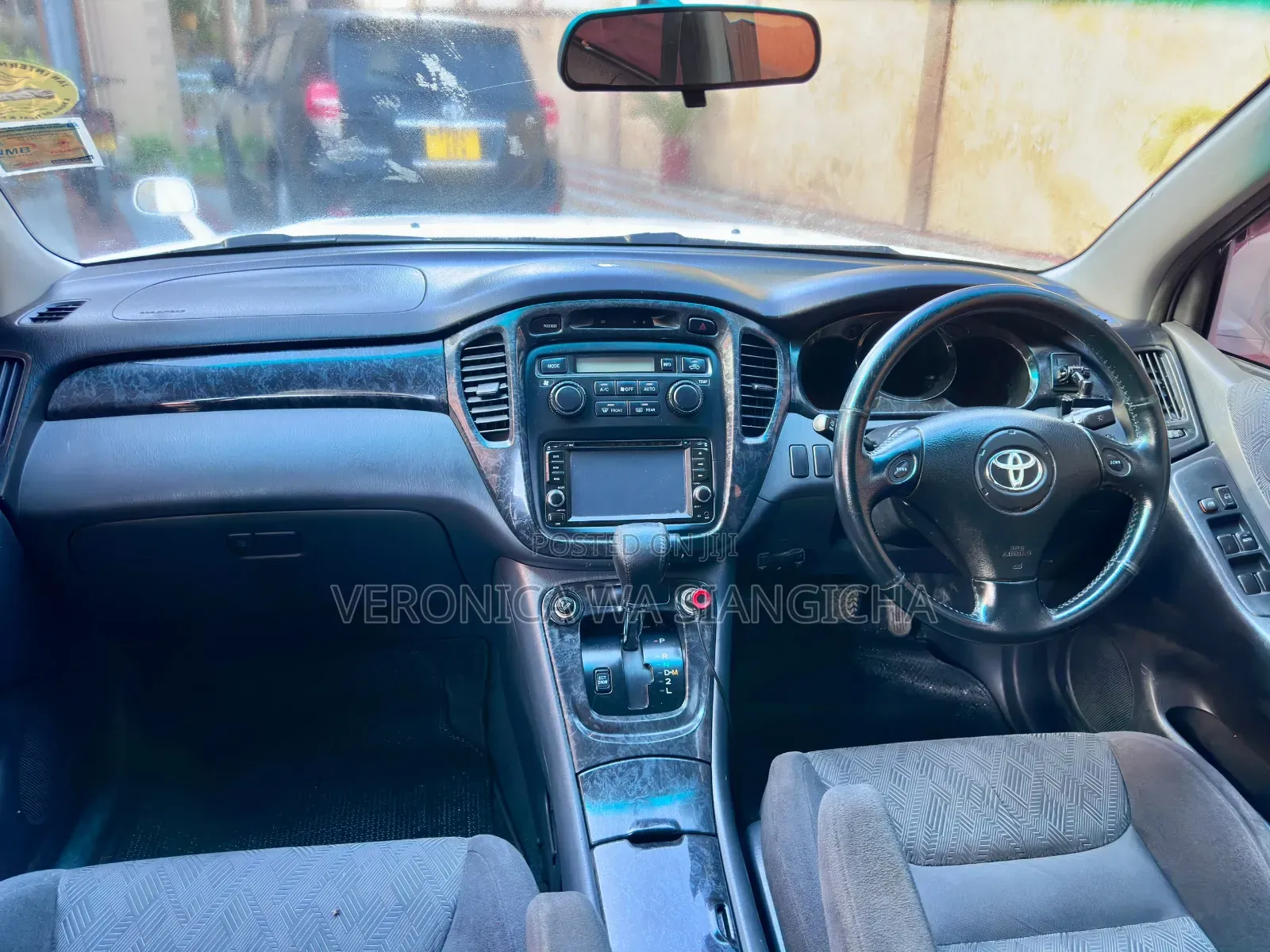 Toyota Kluger 2005 White