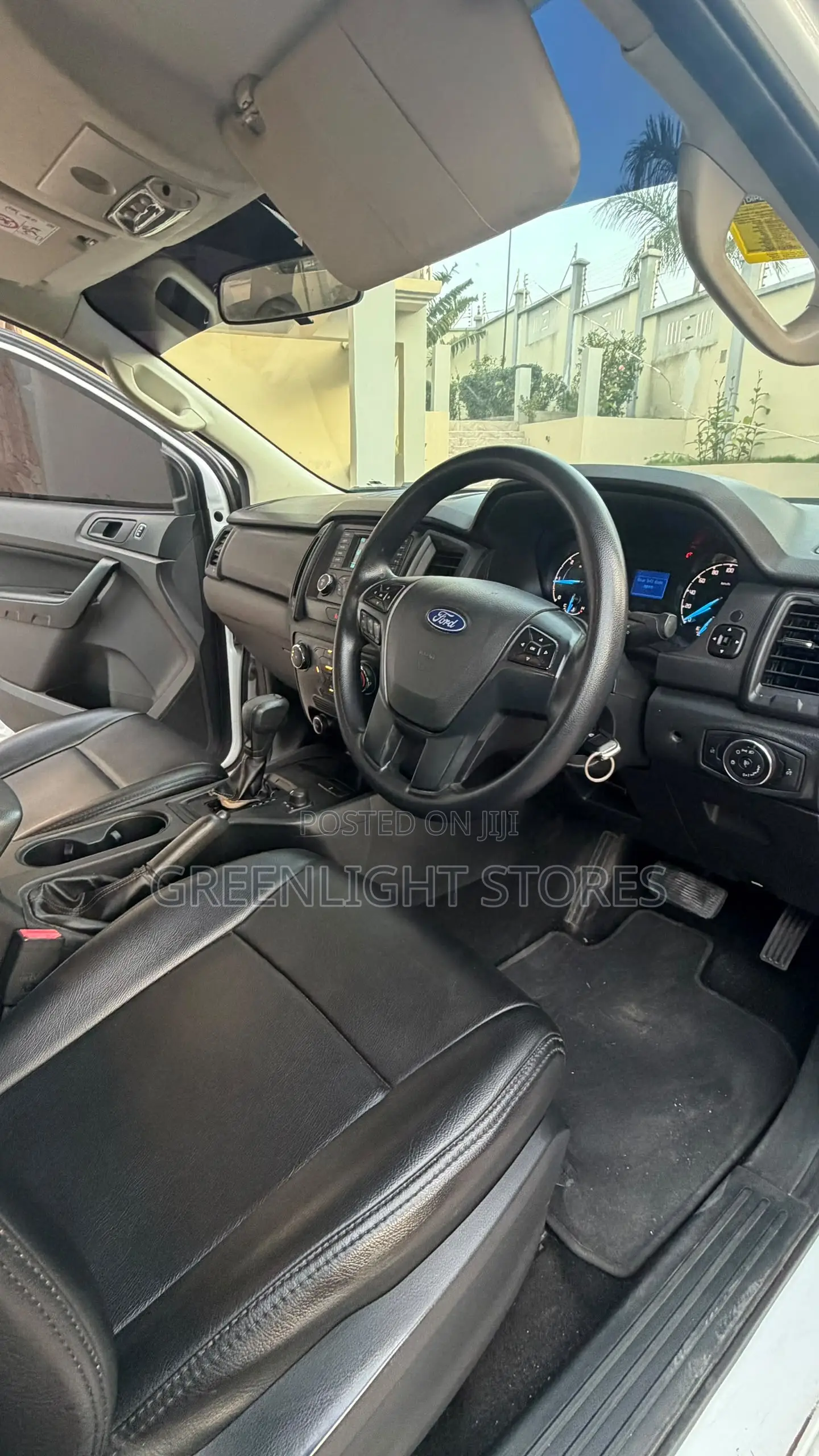 Ford Ranger Lariar 4x4 SuperCad 6ft. 2019 White