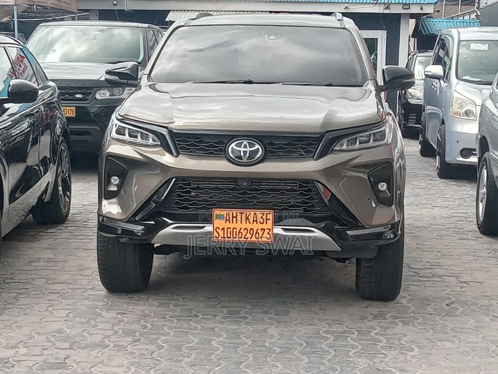 Toyota Fortuner 2021 Brown