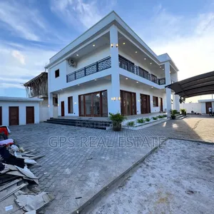 5bdrm House in Kigamboni for sale