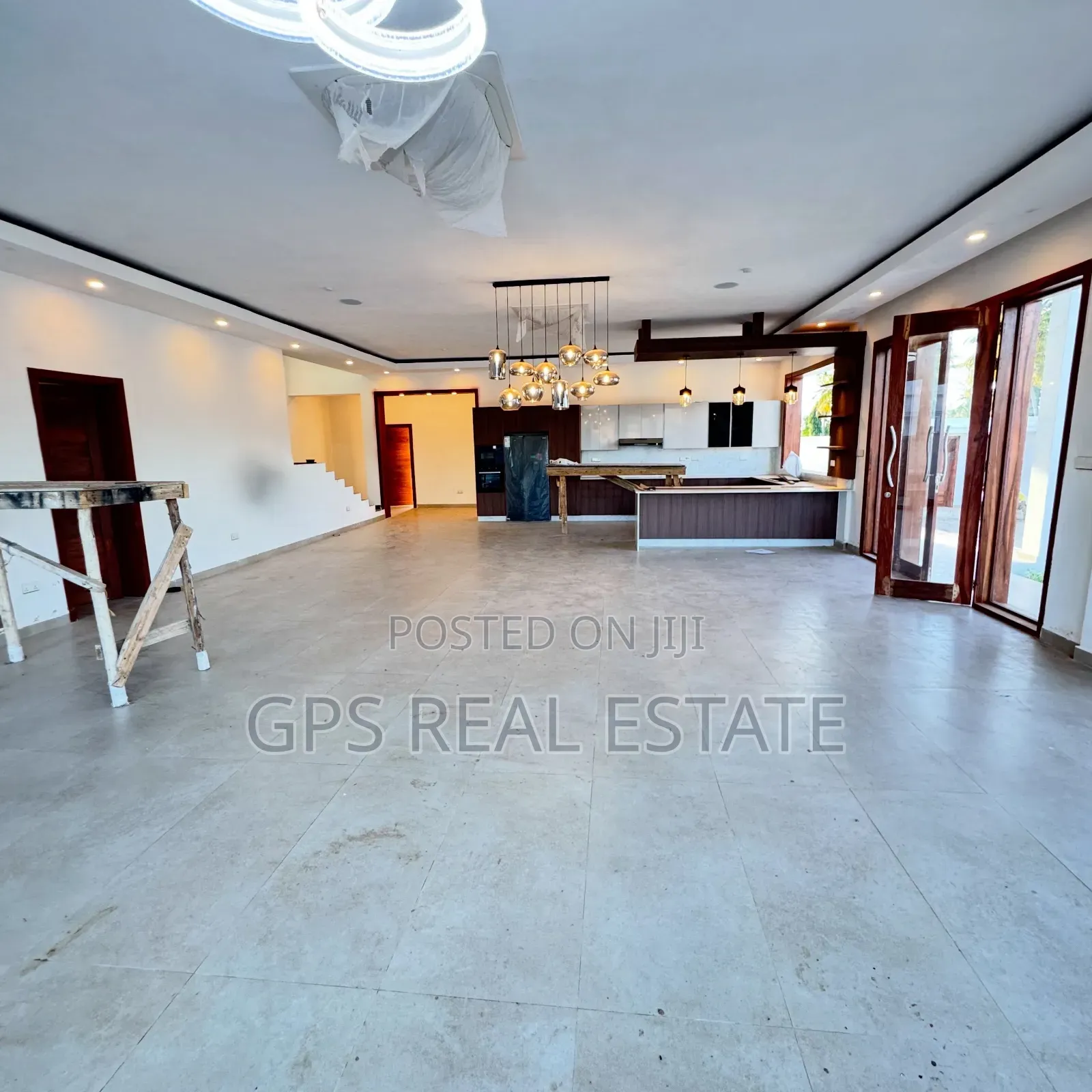5bdrm House in Kigamboni for sale