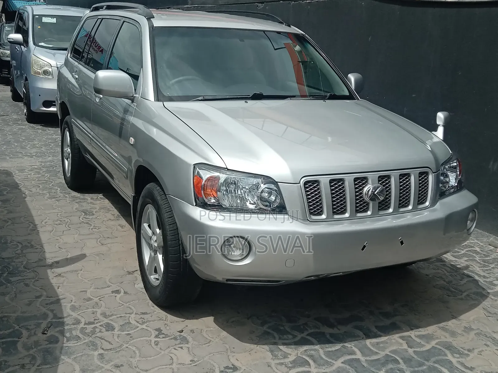 Toyota Kluger 2001 Silver