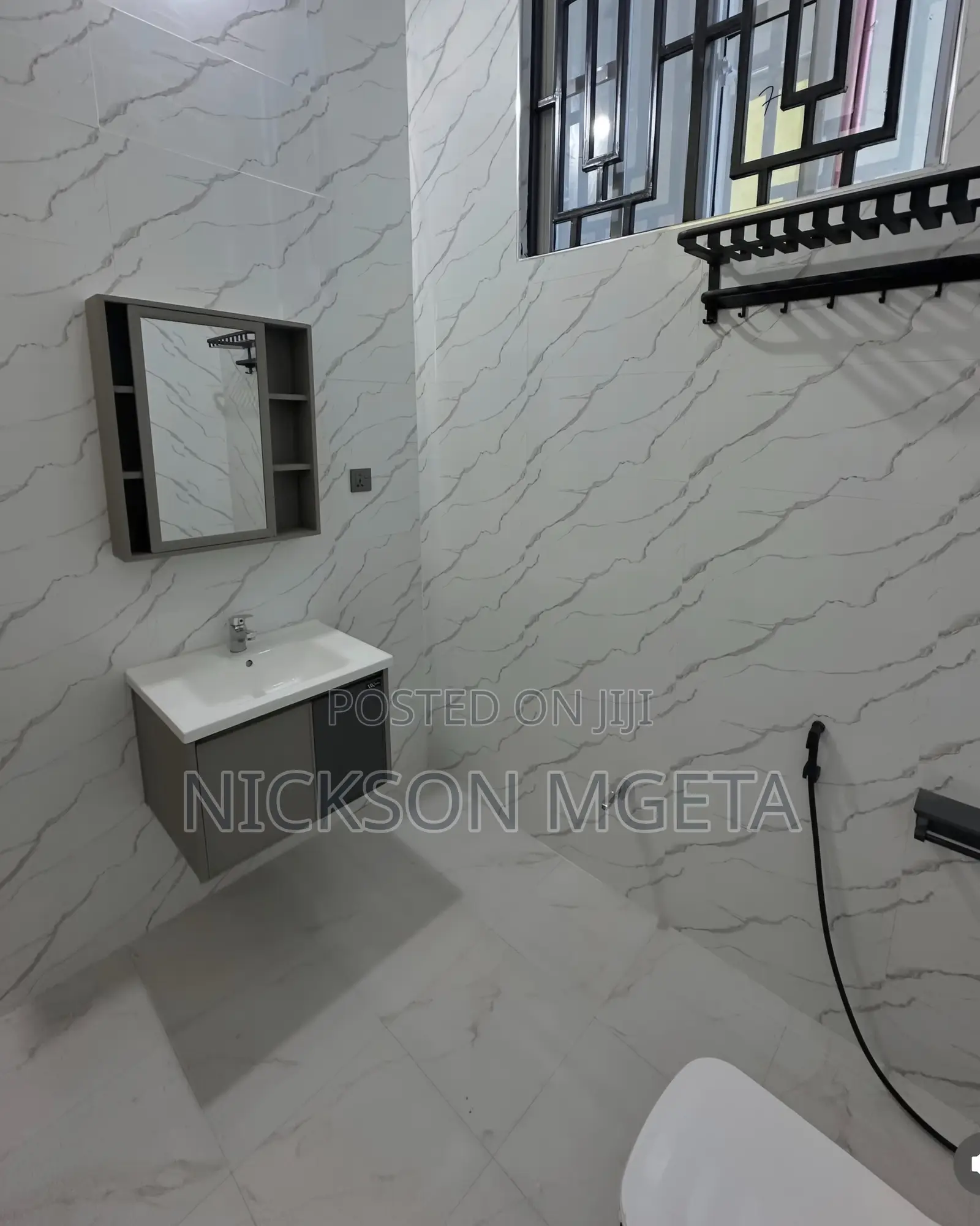 3bdrm House in Dalali Nick Mwanza, Buswelu for rent