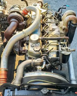 FUSO 6d16 Non Turbo Na Turbo Engine Na Gearbox Zipo.