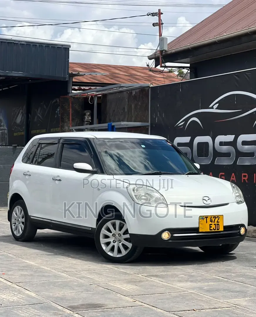Mazda Verisa 2007 White
