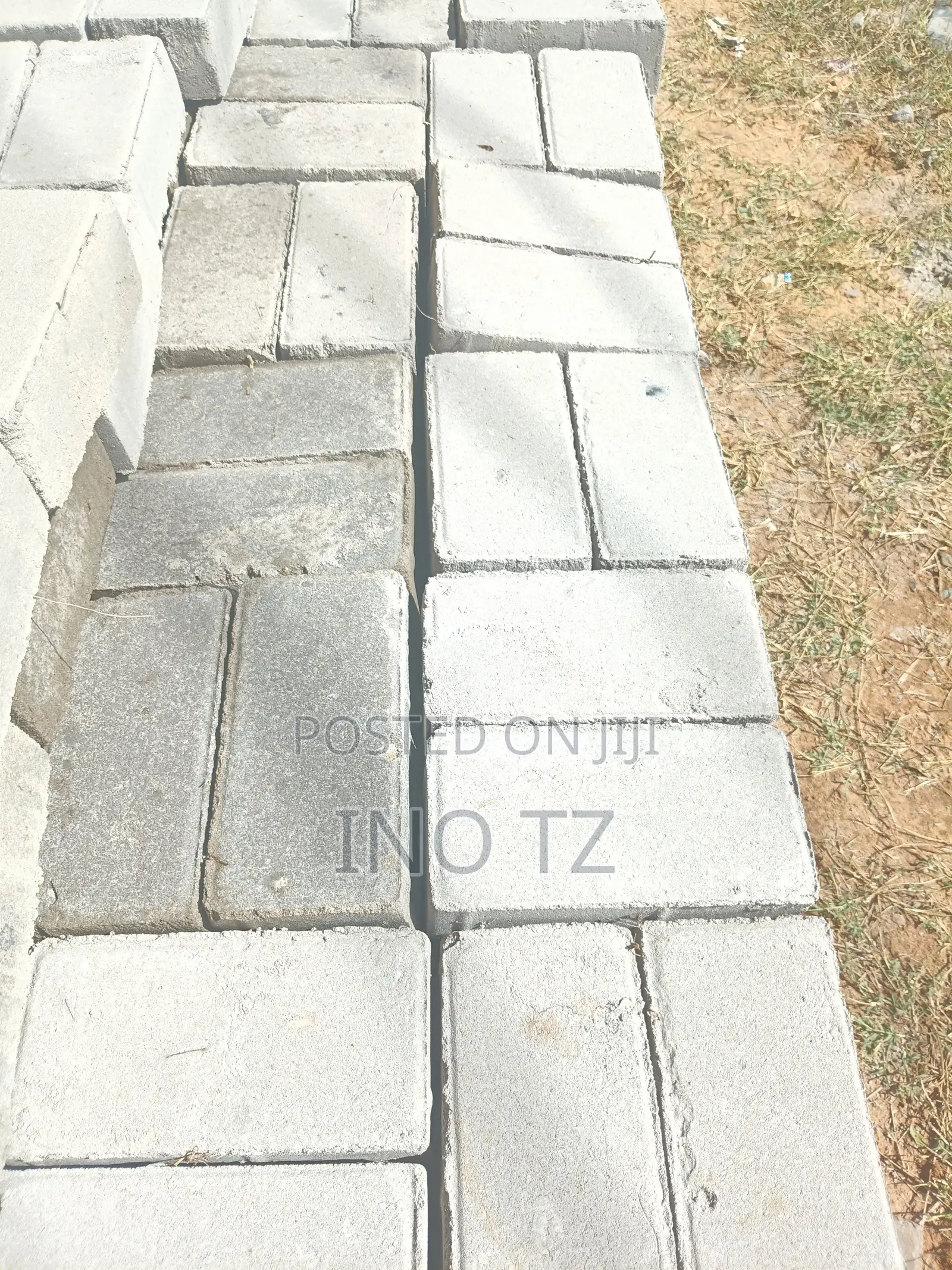 Wauzaji Wa Paving