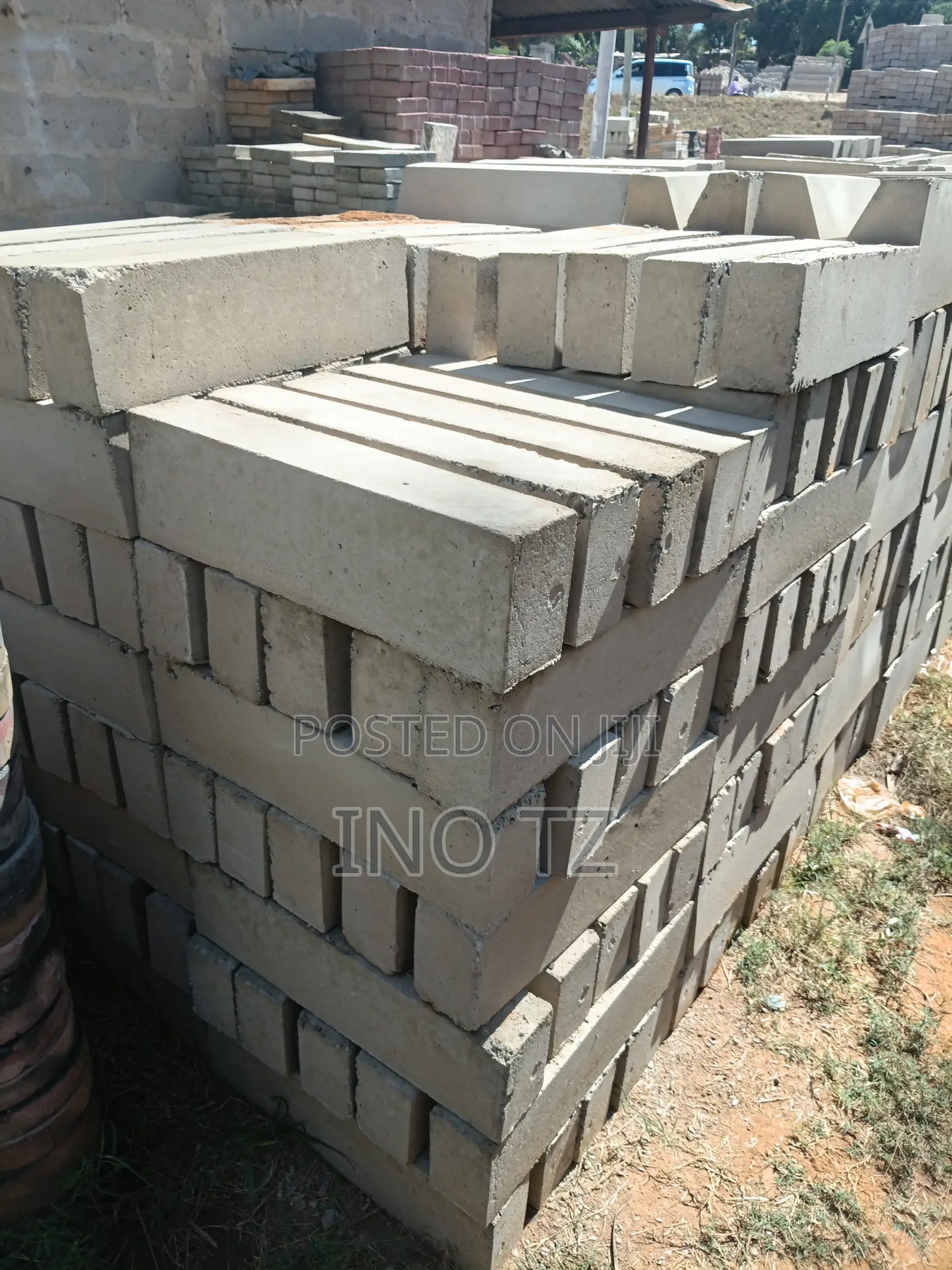 Wauzaji Wa Paving