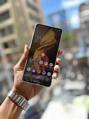 Sharp Aquos R7 256 GB Silver
