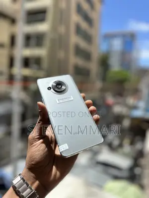 New Sharp Aquos R7 256 GB Silver
