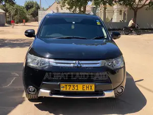 Mitsubishi Outlander 2010 Black