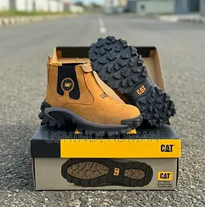 steel Toe Boots/Viatu Vya Chuma 