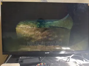 Nauza Smart TV Aina Alitop