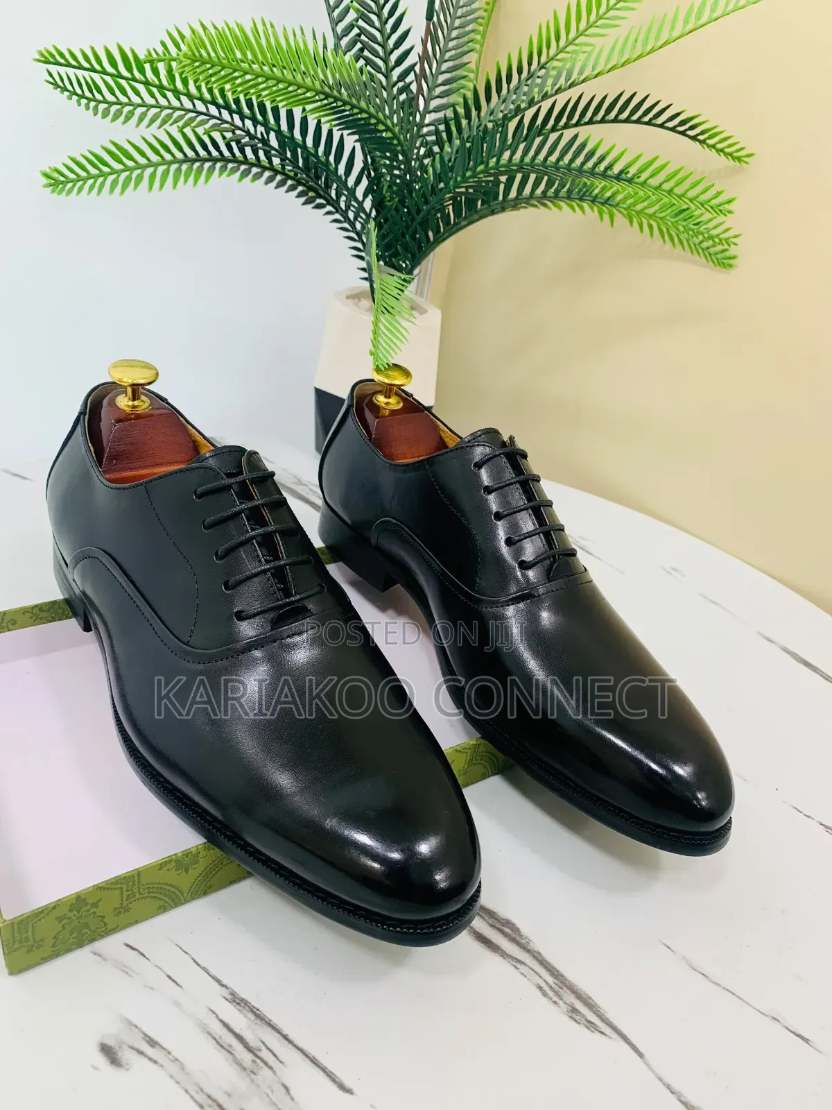 Nextdoor Black Shoes
